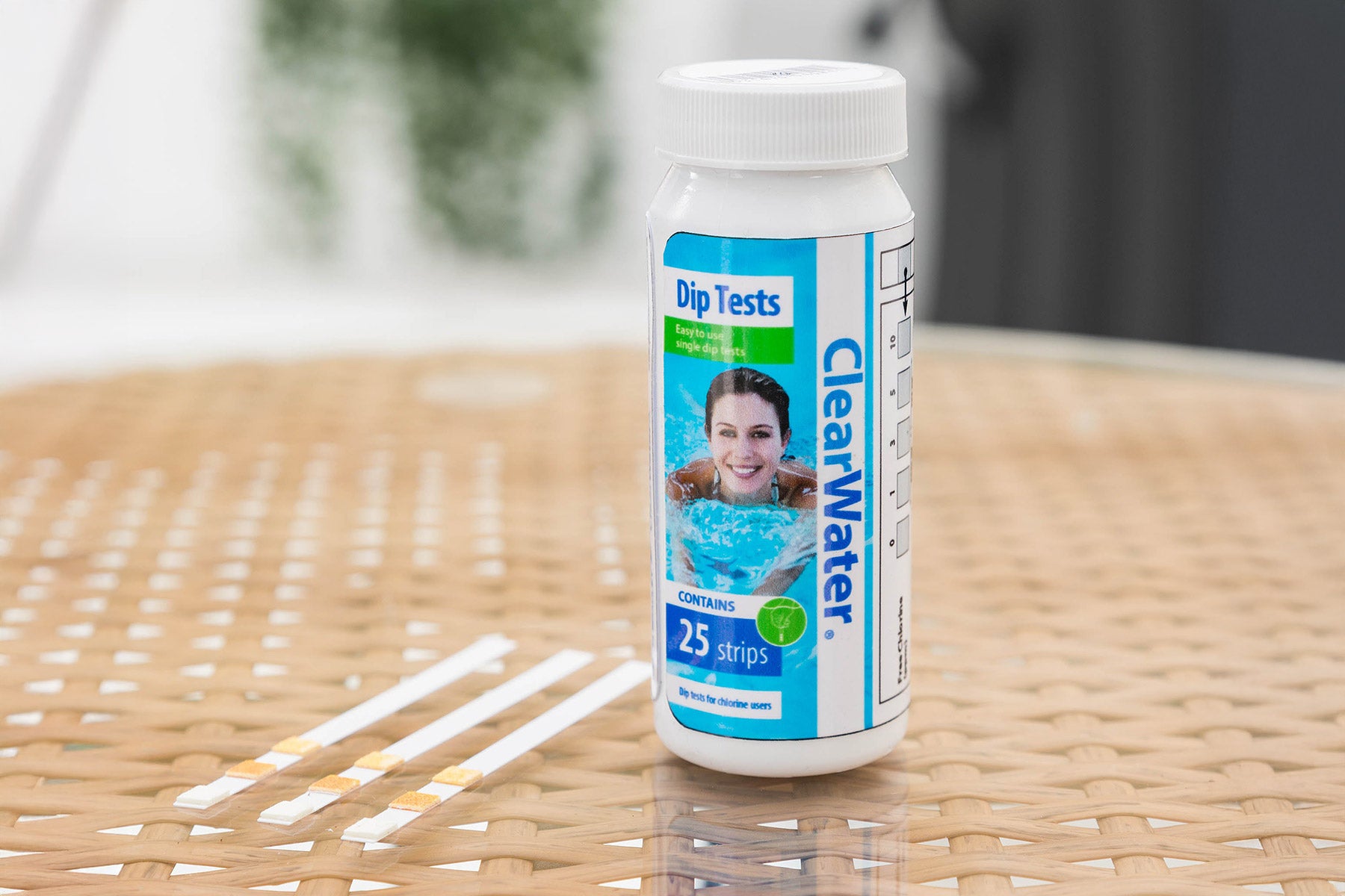 Chlorine Tablets & Dip Test Strips Bundle