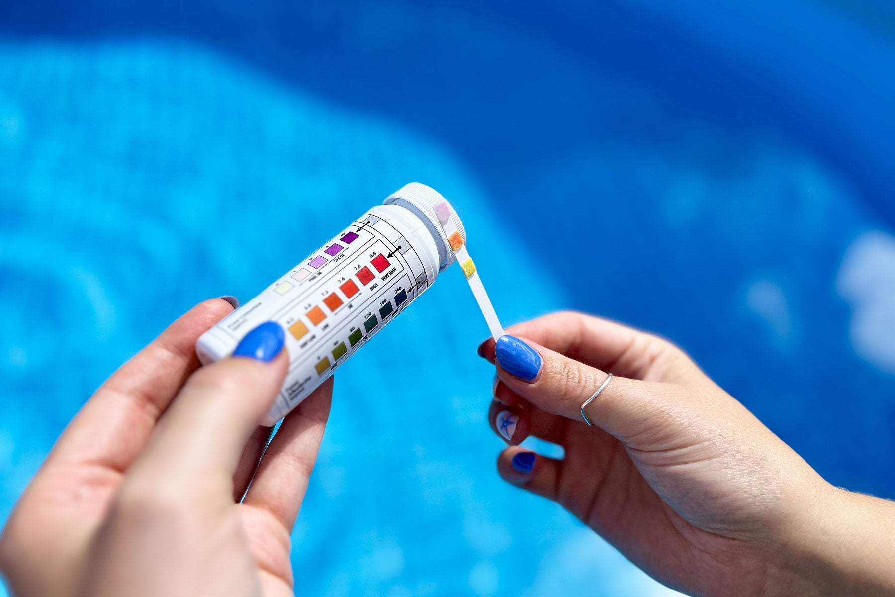 chlorine, ph and alkalinity water test strips